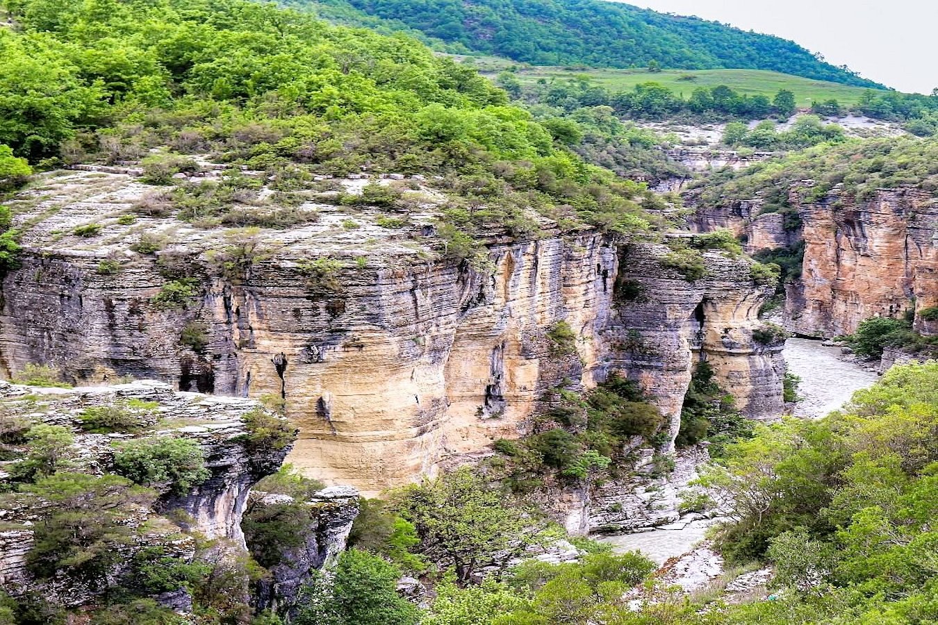 Canyons of Erzen