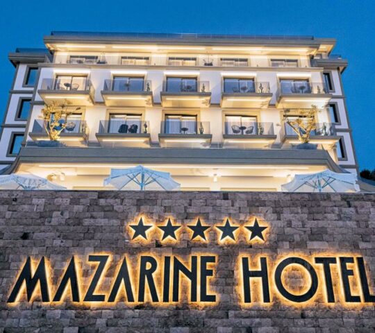 Mazarine Hotel
